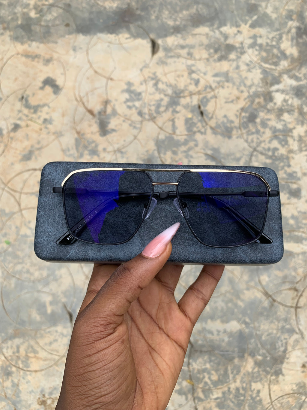 The Matthew 3-in-1 Bluecut Glass