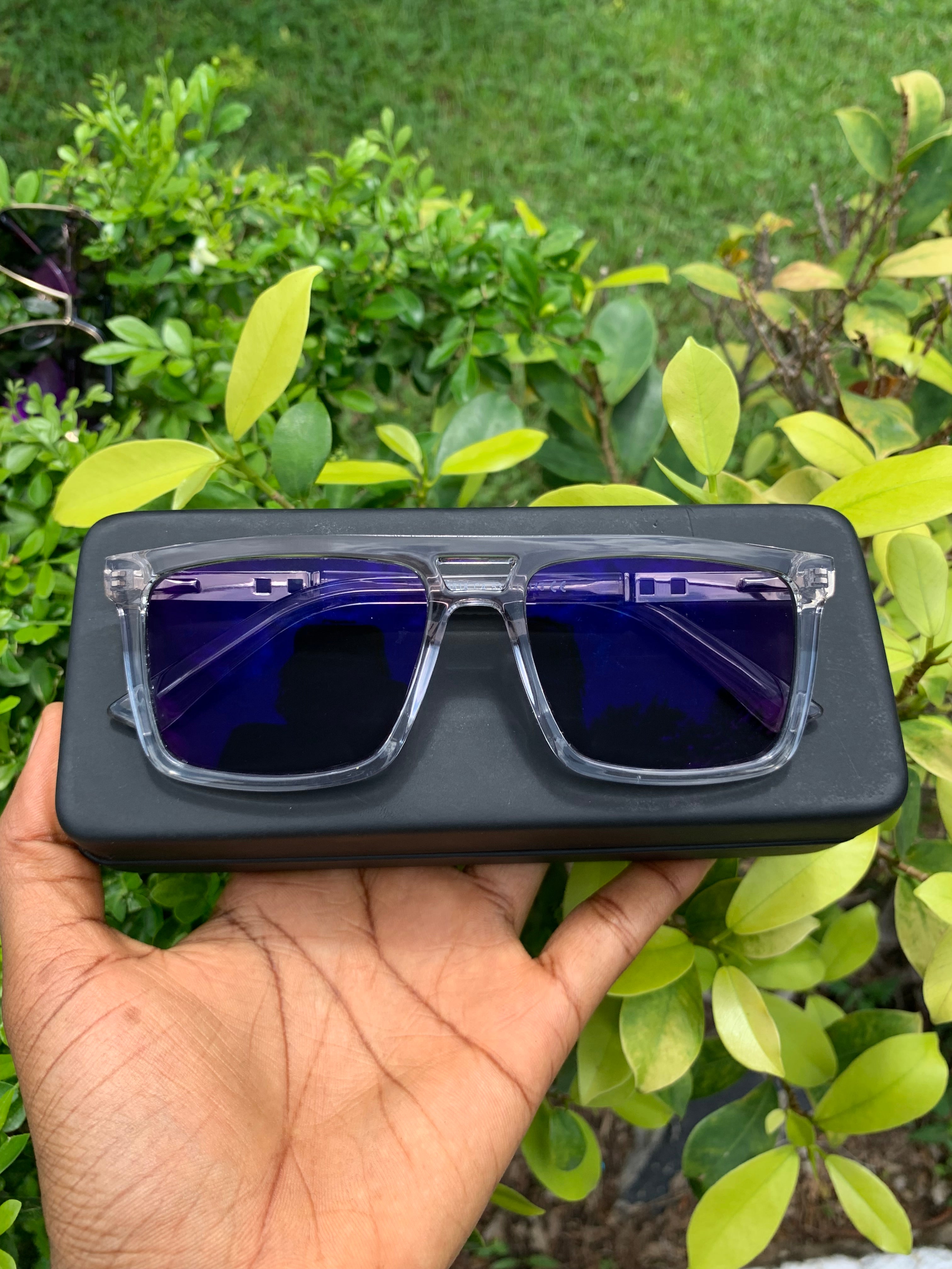 The Chuka – 3-in-1 Bluecut Combo Glasses (Anti-Blue + Photochromic + Anti-Glare)