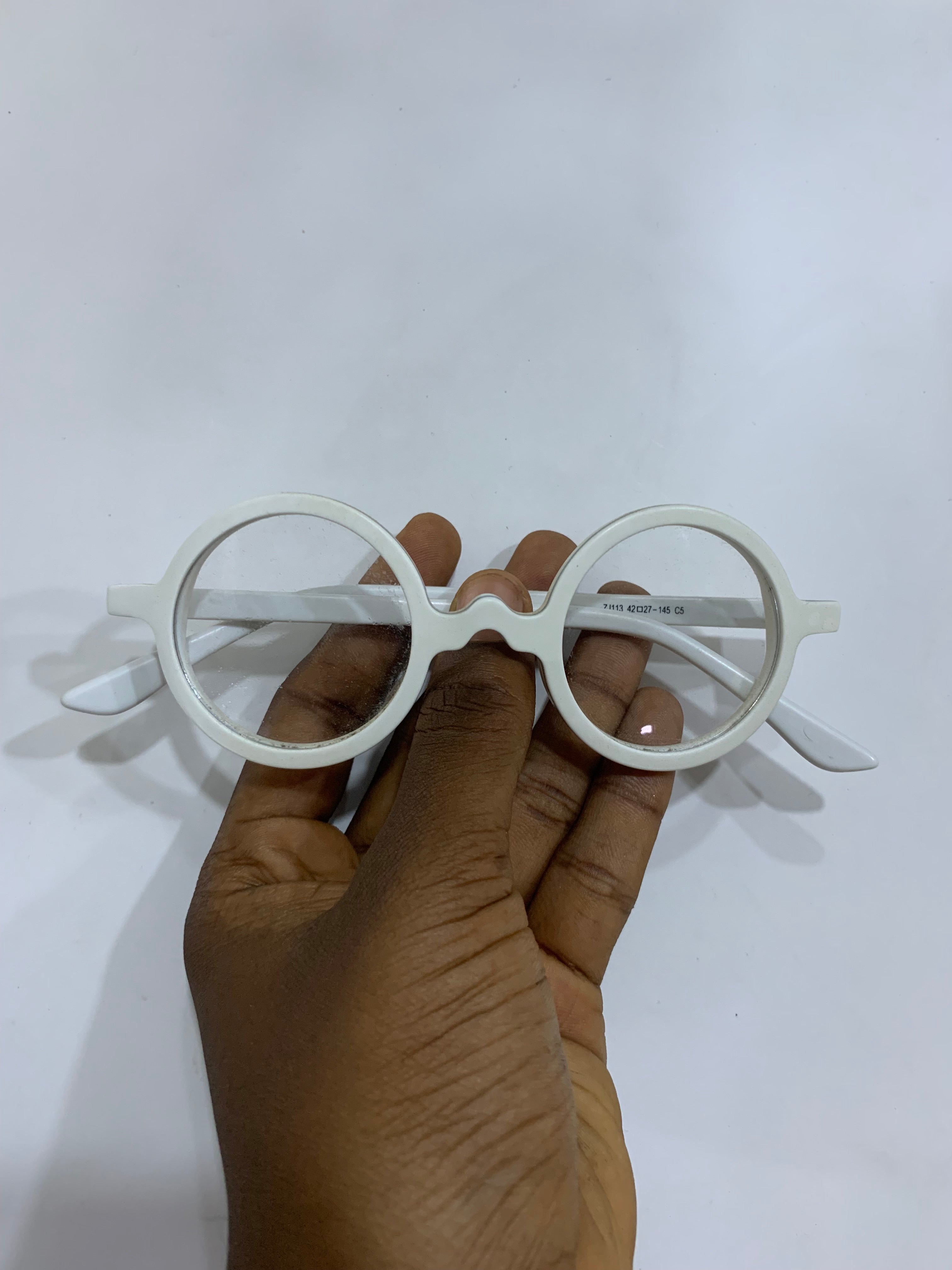The Taiwo Acetate Glass