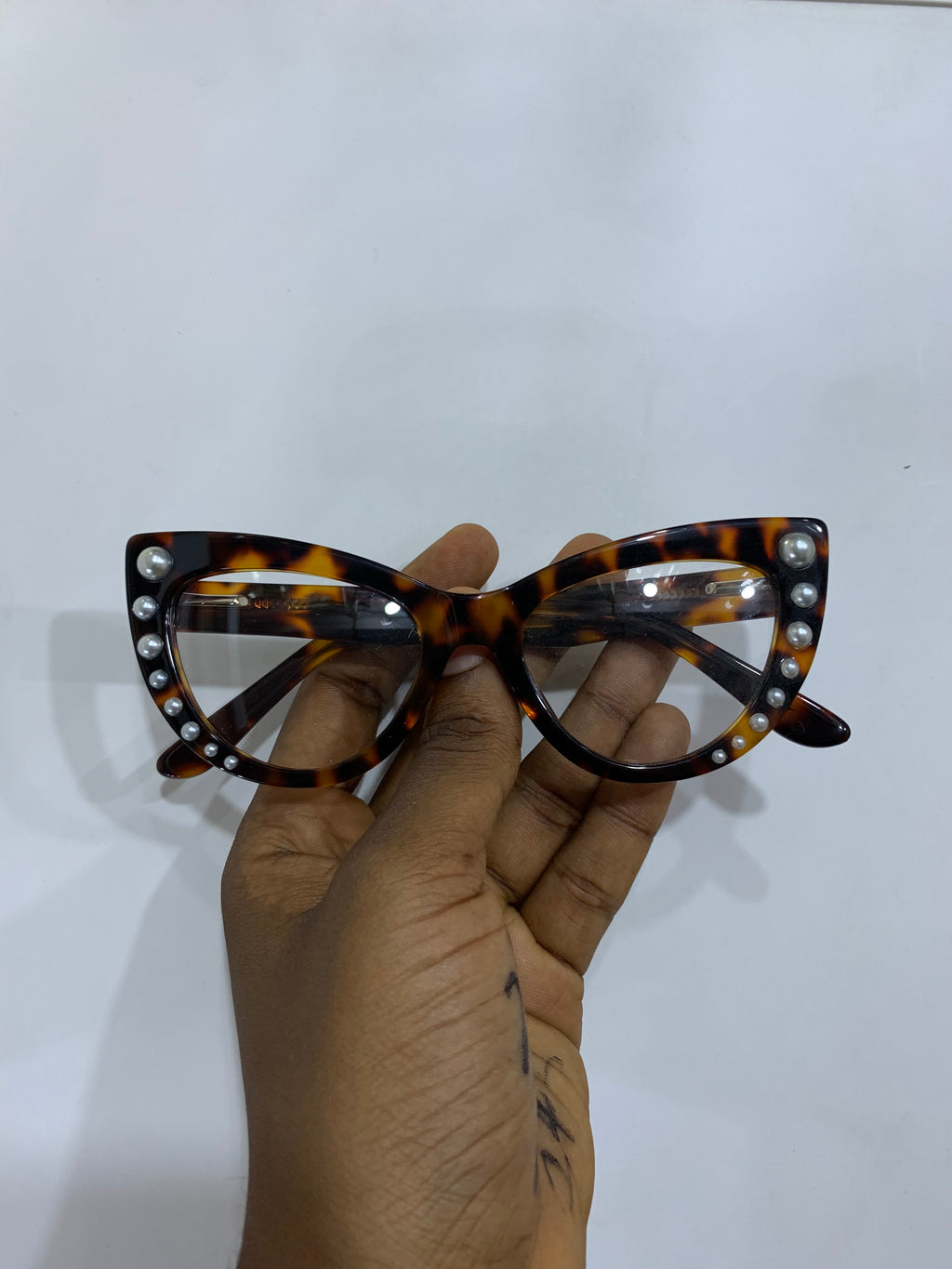 The Deka Acetate Glass