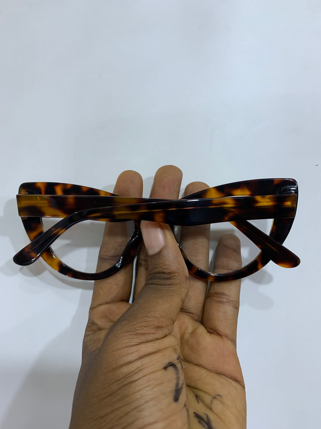 The Deka Acetate Glass
