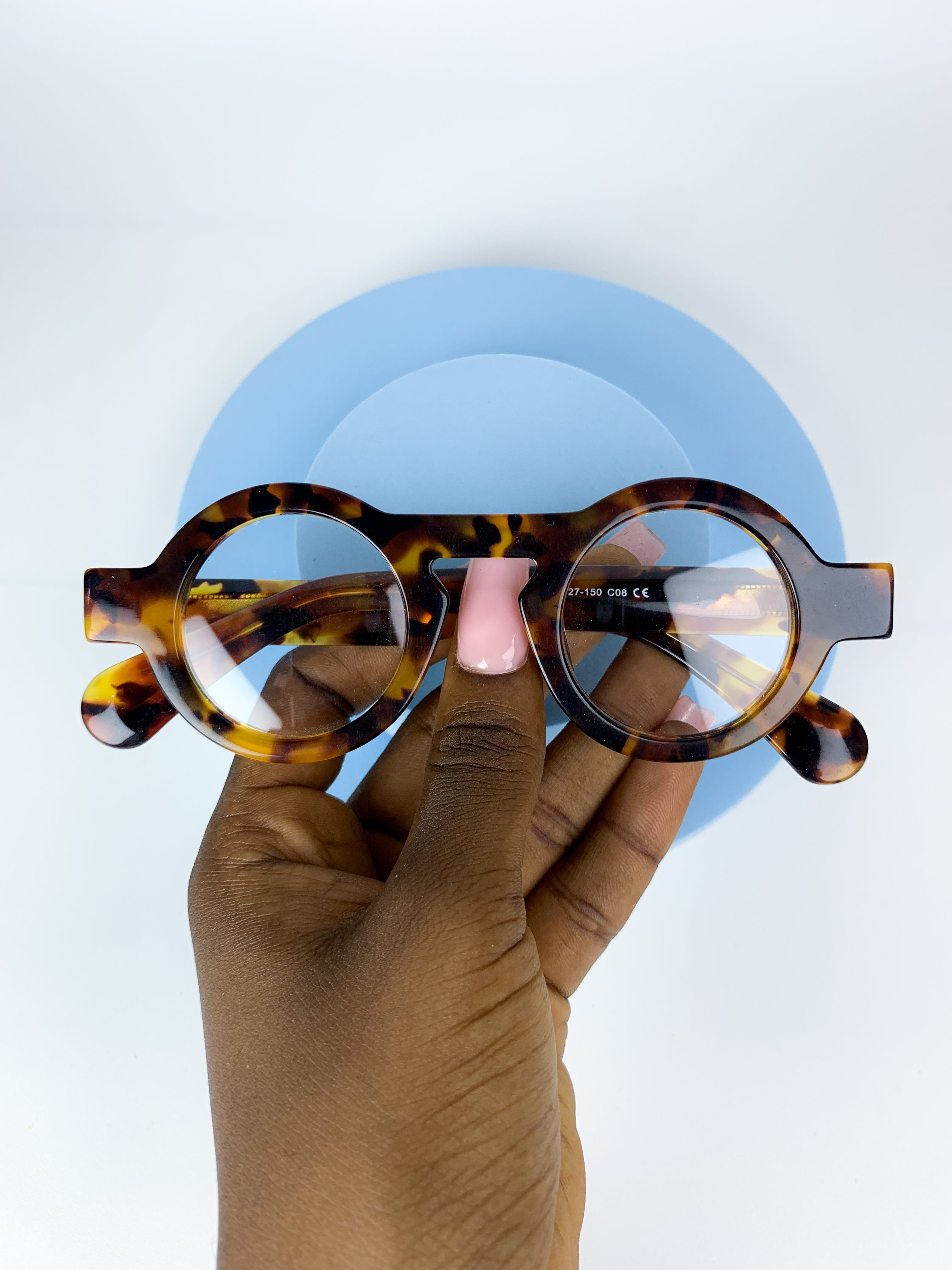 The Esosa Acetate Glass