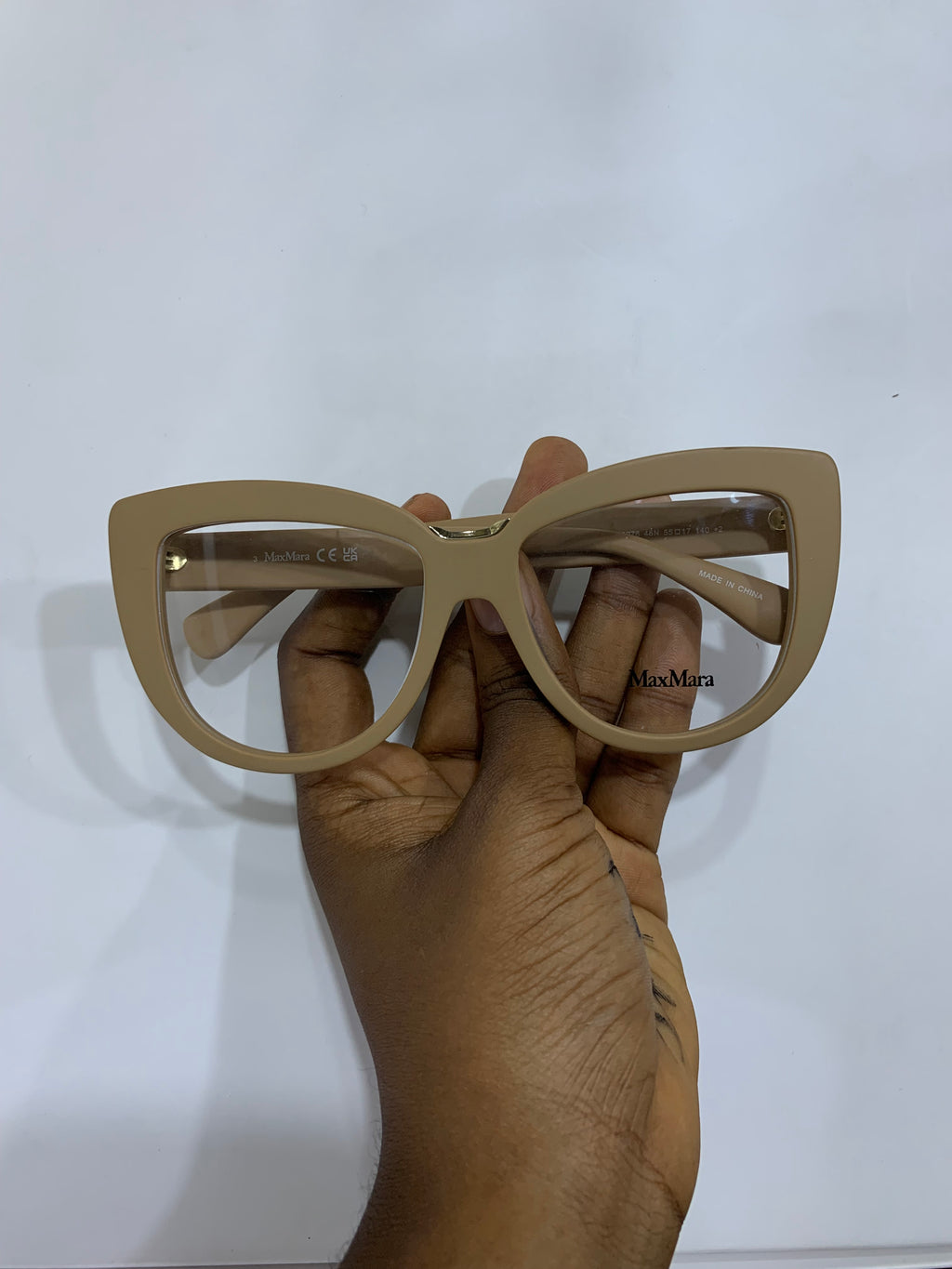 The Afolake Acetate Glass