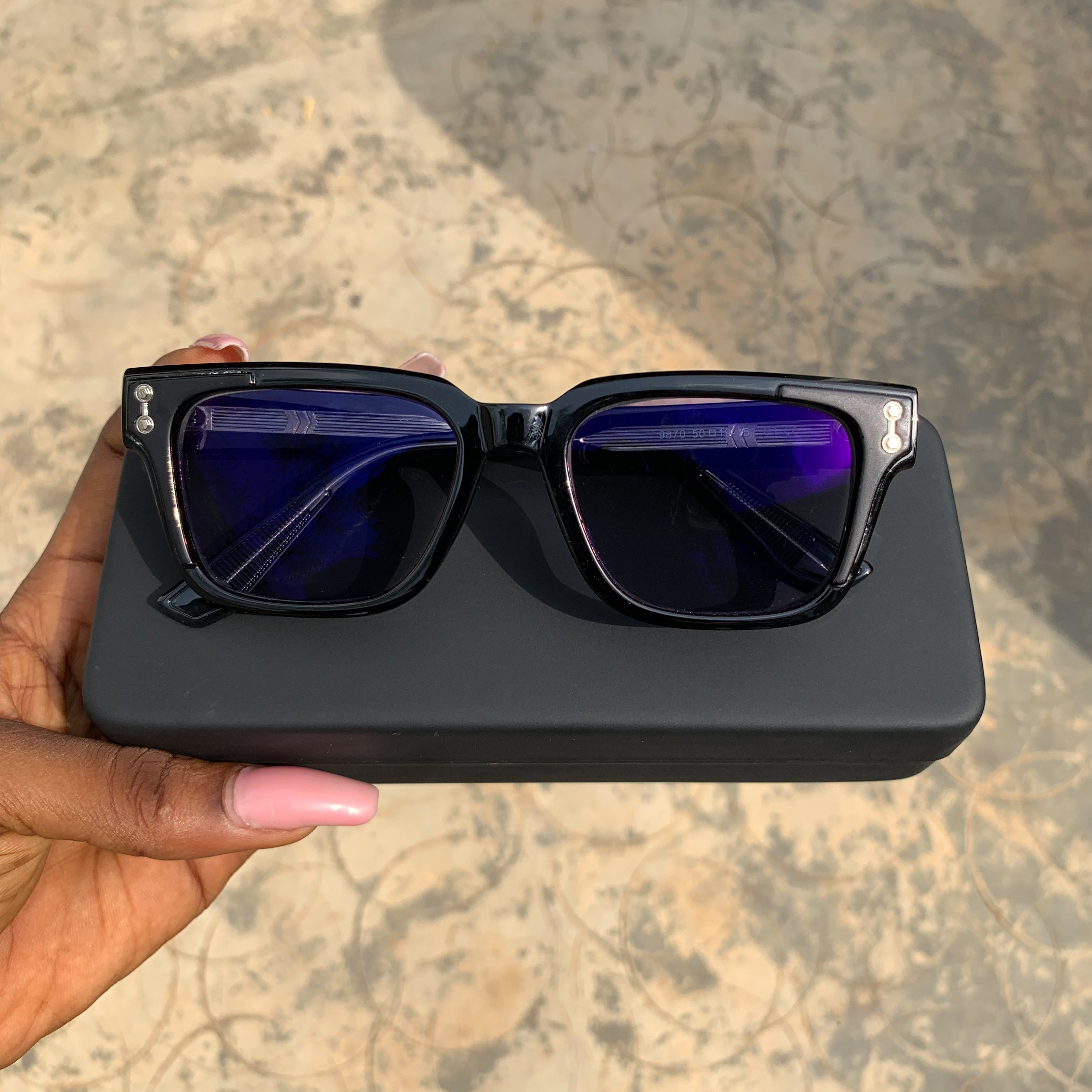 The Zain – 3-in-1 Bluecut Combo Glasses (Anti-Blue + Photochromic + Anti-Glare)