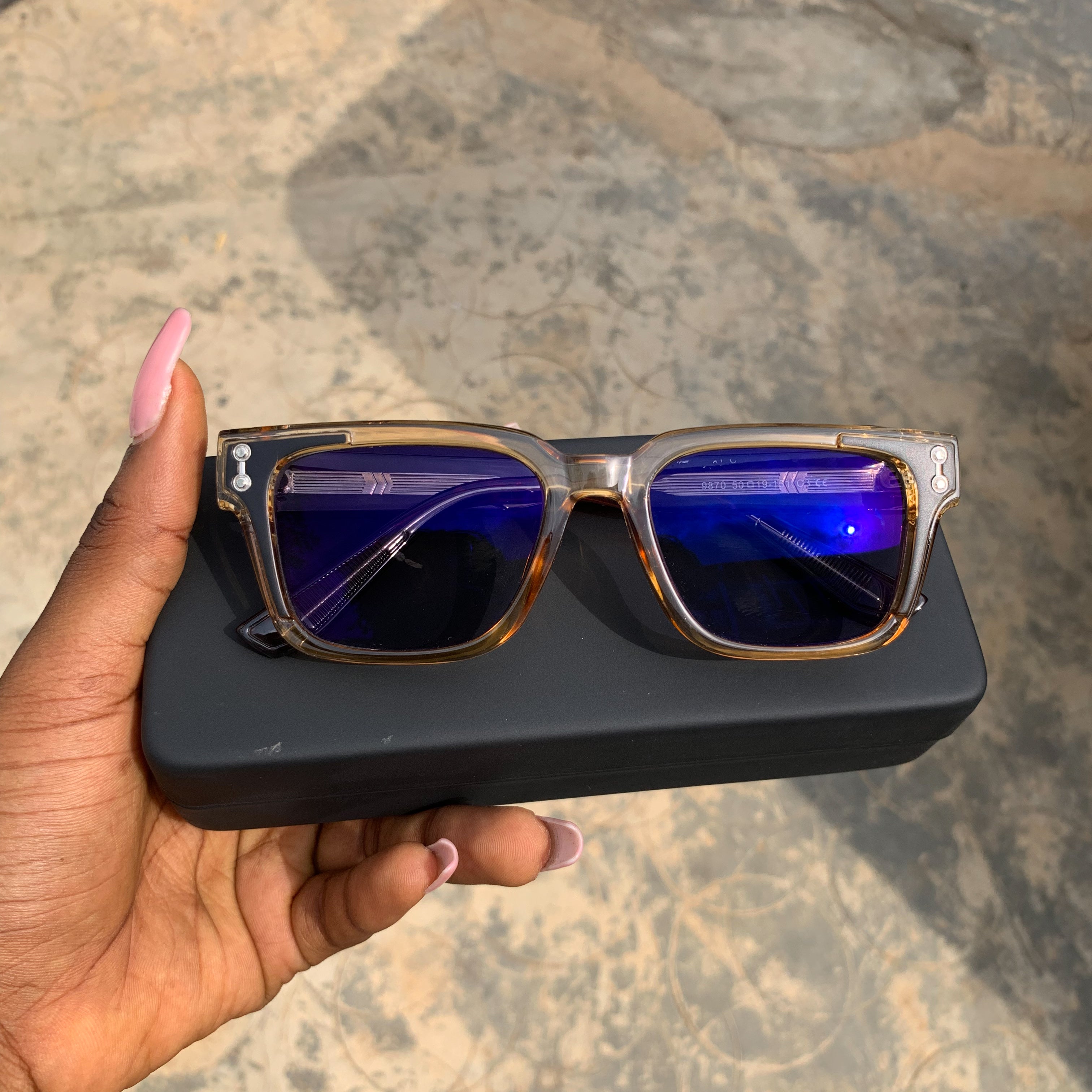 The Zain – 3-in-1 Bluecut Combo Glasses (Anti-Blue + Photochromic + Anti-Glare)