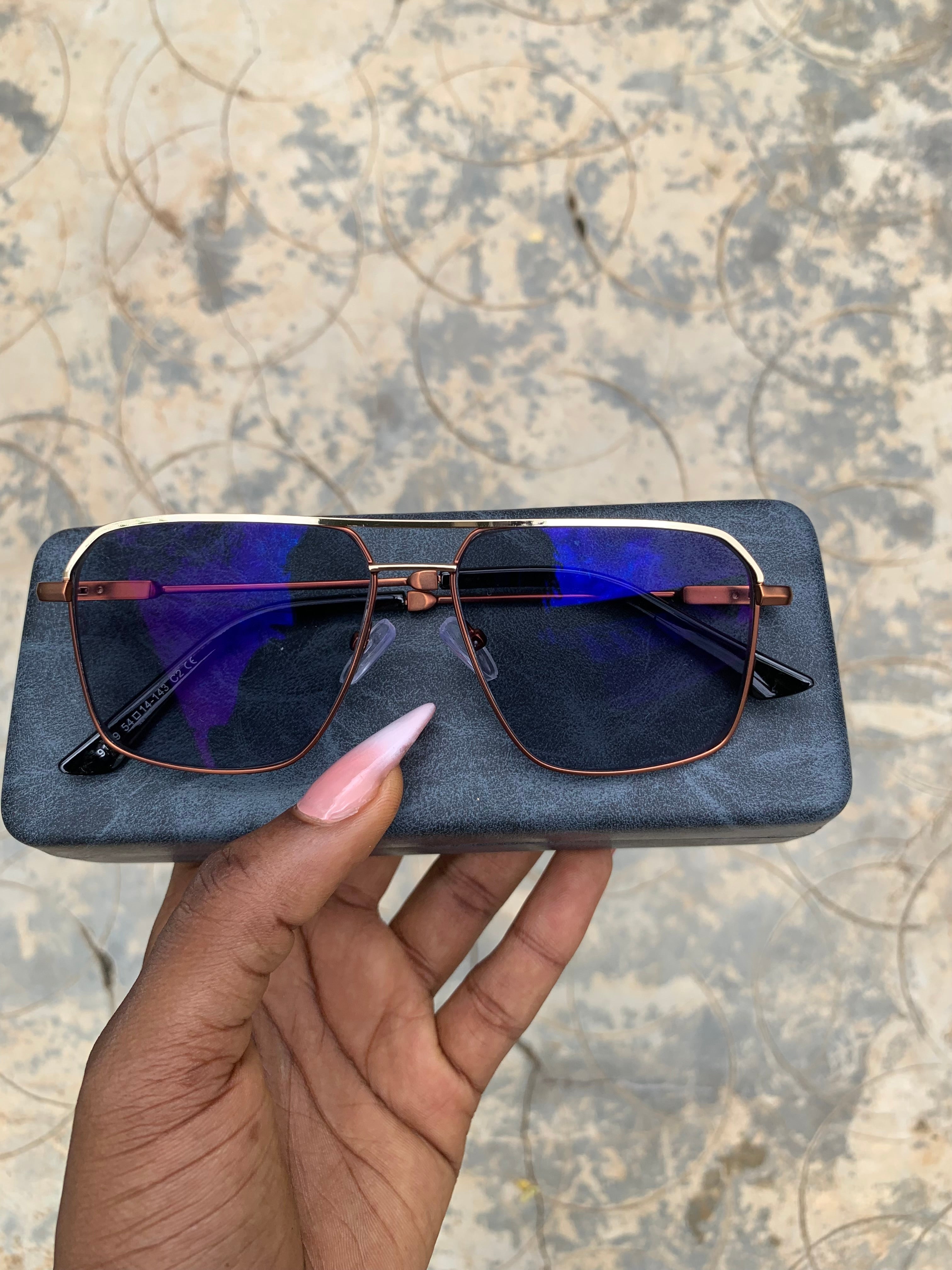 The Matthew 3-in-1 Bluecut Glass