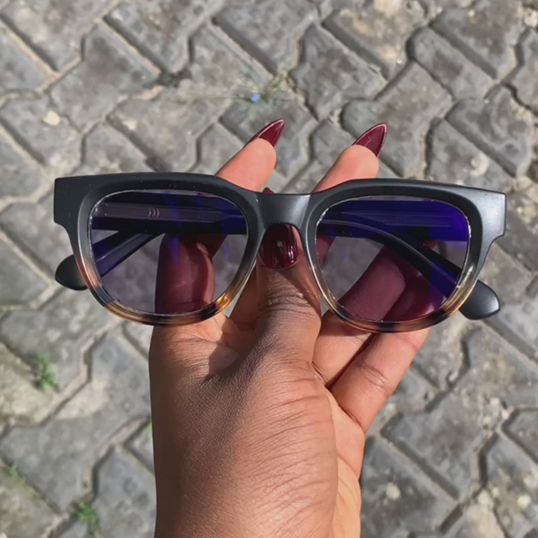 The Tariq – 3-in-1 Bluecut Combo Glasses (Anti-Blue + Photochromic + Anti-Glare)